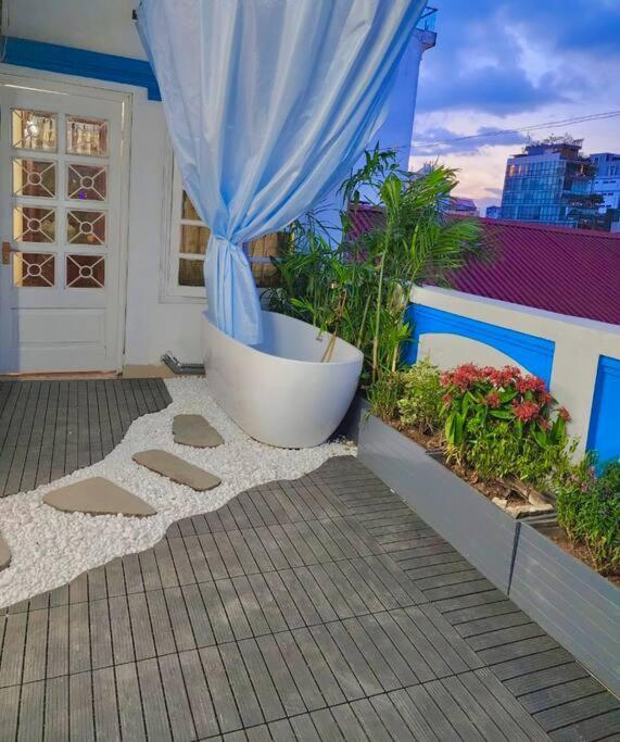 Lushstay Rooftop - Hanoi Train Station Exteriör bild